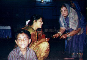 Bhua....Aman grinning away