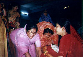 Sarla Mousi, Maina Mousi