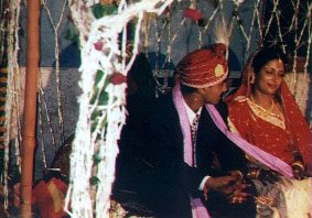 Bride-groom change sides